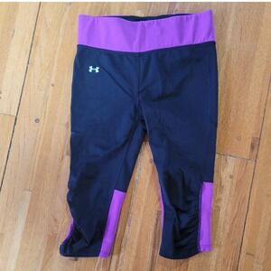 Under Armour Women's Compression Leggings Black Purple HeatGear‎ Capri Sz M